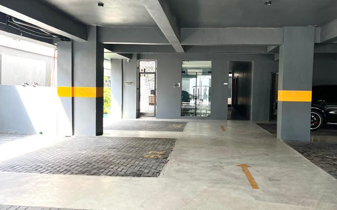 Exquisite 2-bedroom Apartment fully furnished and serviced with best experience