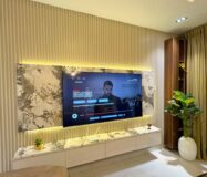 GRAY 🩶 Refined 2-bedroom  Apartment