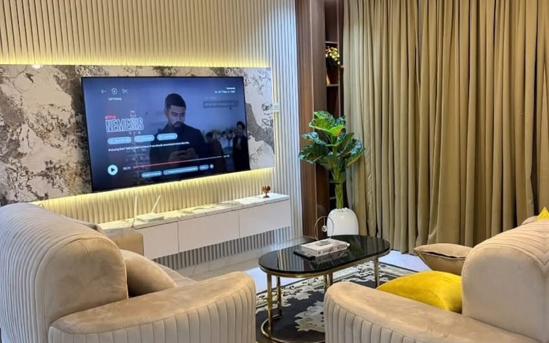 GOLD🏅Refined 2-bedroom  Apartment