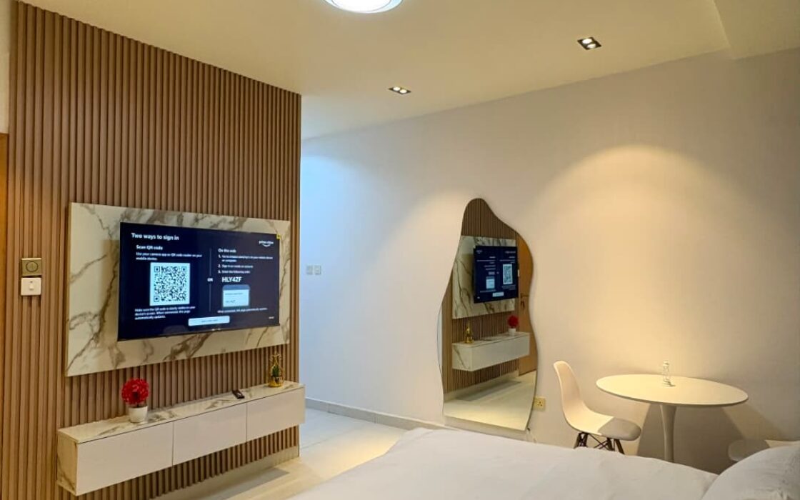 GOLD🏅Refined 2-bedroom  Apartment