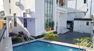 5 Bedrooms Self-compound House.