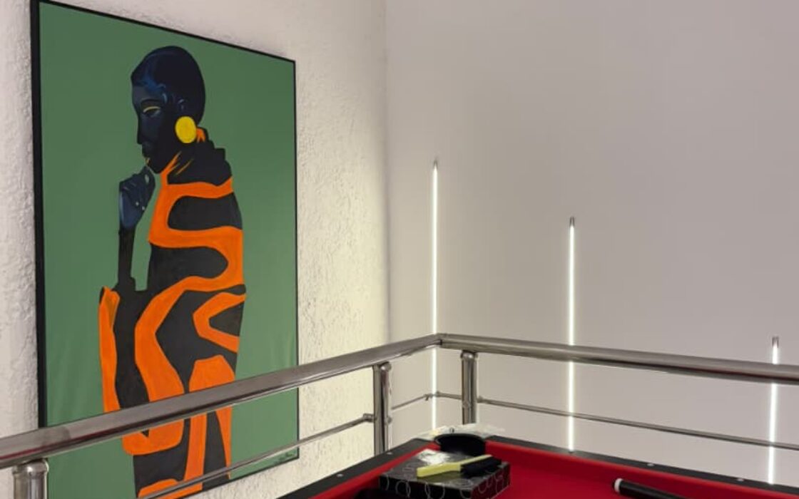 4 Bedroom Staycation Duplex Apartment