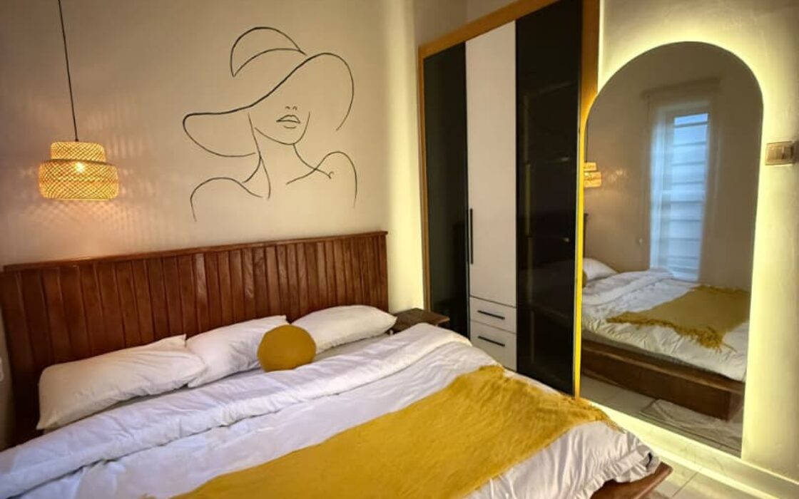 4 Bedroom Staycation Duplex Apartment